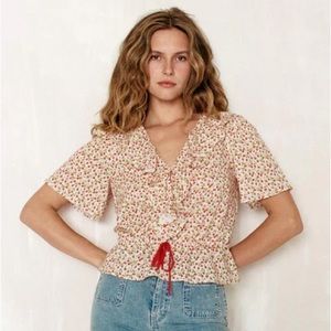 ISO Sonya blouse top In Strawberry Fields